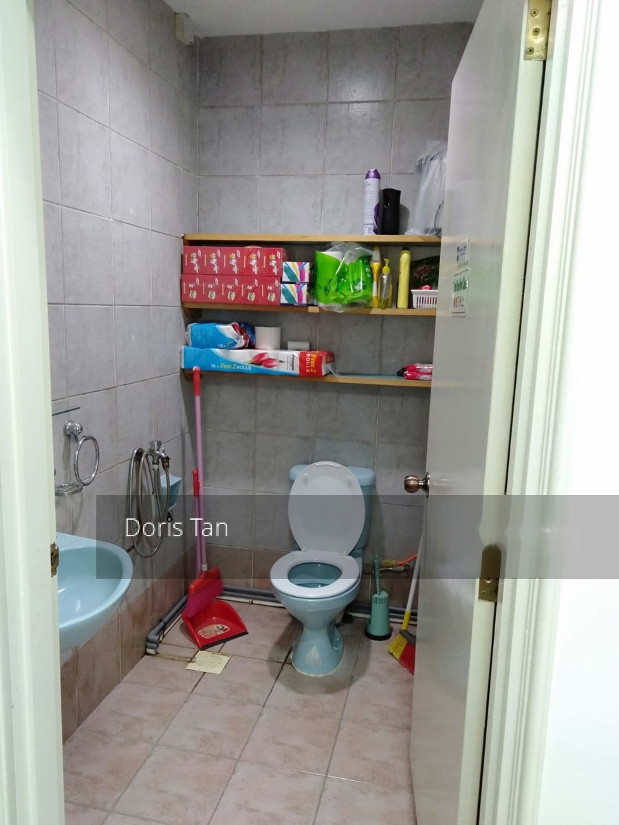 Liang Seah Court (D7), Office #197850062